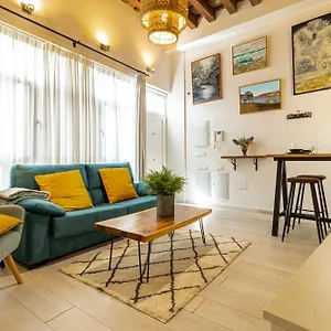 Apartamento Loft En Casco Histórico La Pintora - Parking Opcional 